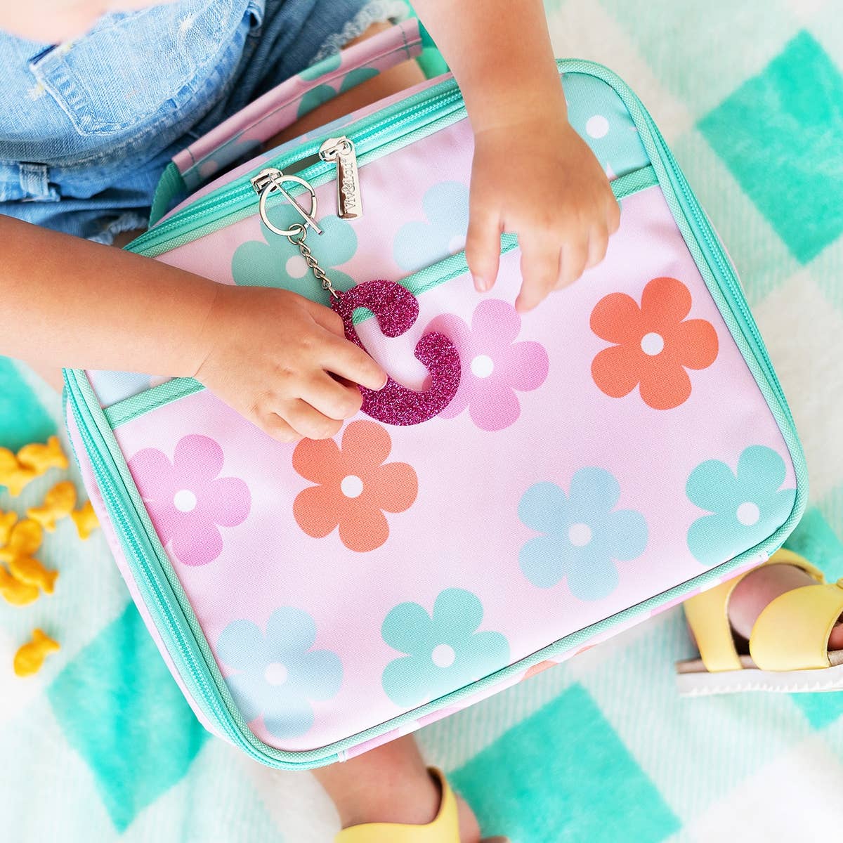 Daisy LunchBox